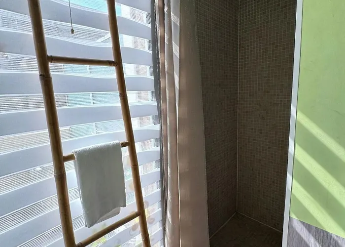 Siena - 6 Personnes Avec Terrasse Et Jacuzzi Plein Coeur Centre-ville Quartier Du Port De Lägenhet *